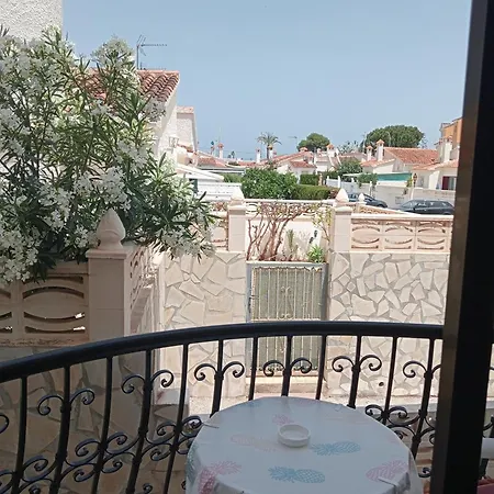 Apartamento Llagosta 3 *