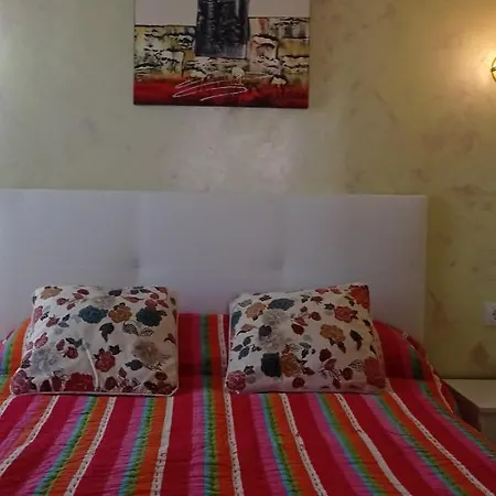 Llagosta 3 Apartment